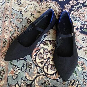 Rothy’s Pointy Toe Mary Jane II Flats in Black size 9.5